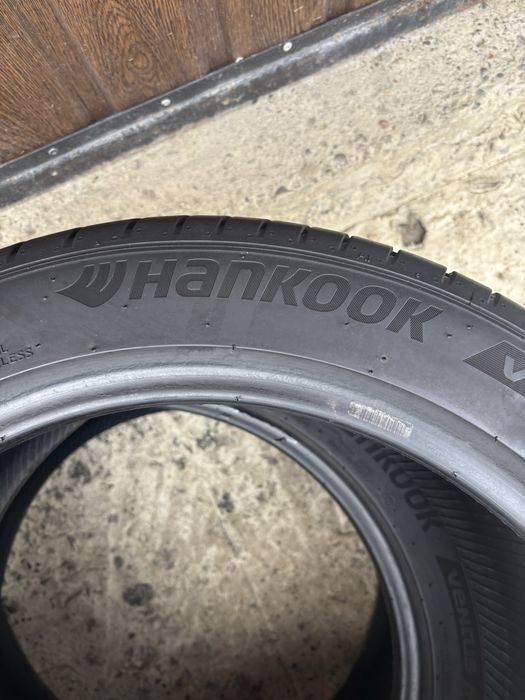 Шини Hankook 235/45 R17