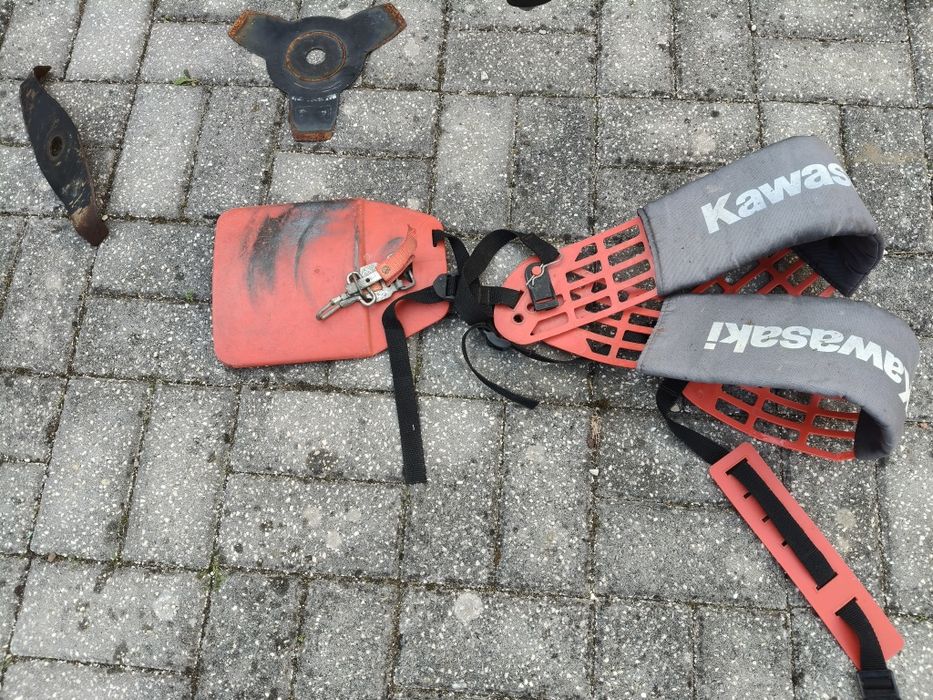 Moto roçadora Kawasaki TJ53E