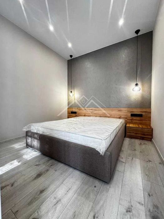 Оренда 2-х кімнатної VIP квартири в центрі 95-му кварталі.