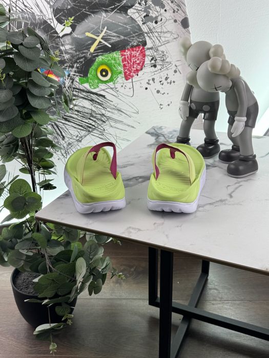 Нові тапочки шльопки Hoka Ora Recovery 38.5 розмір Е12403