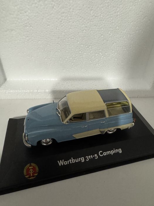 Miniatura Warburg escala 1:43