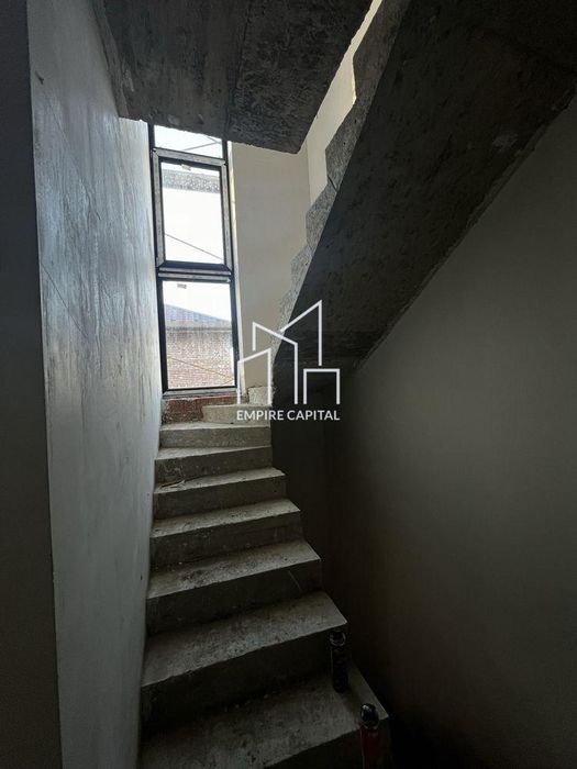 Без комісії Продаж Таунхауса у місті Львів | Гараж + тераса