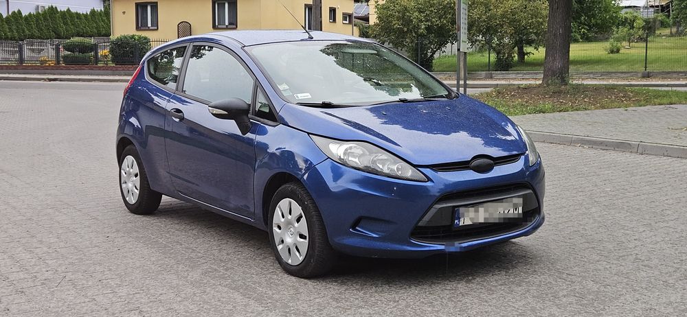 Sprzedam Forda Fiestę 1,4 TDCi