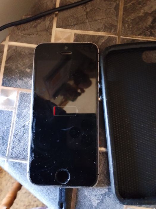 Телефон Айфон продажа