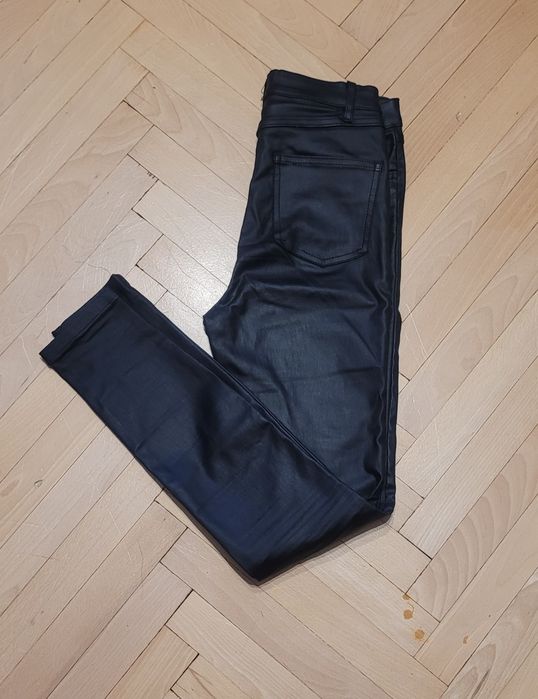 Spodnie damskie rurki woskowane Mohito Rozmiar XS