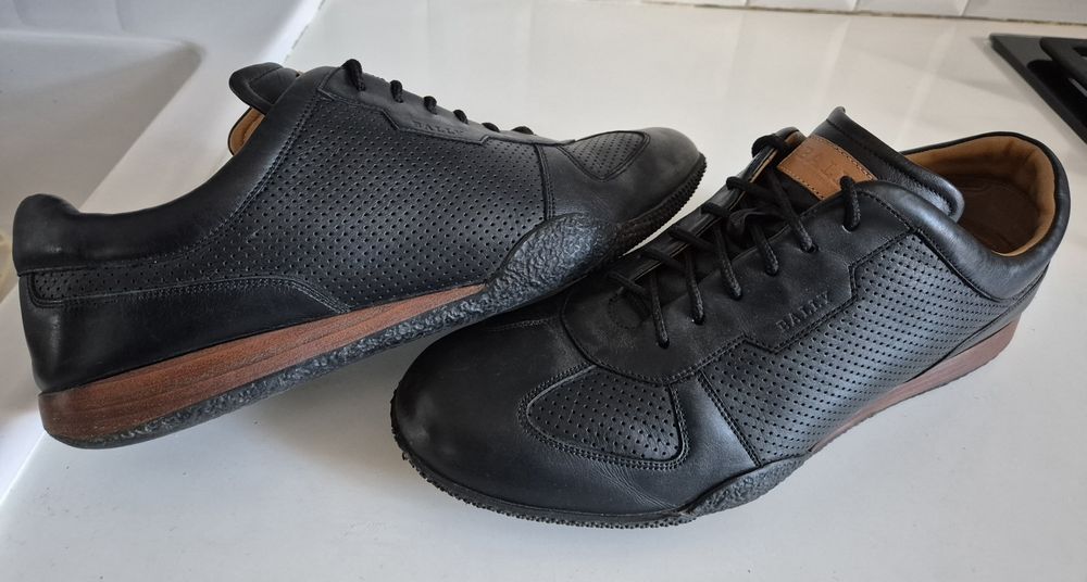 BALLY SWITZERLAND roz. 47 skóra naturalna w całości premium
