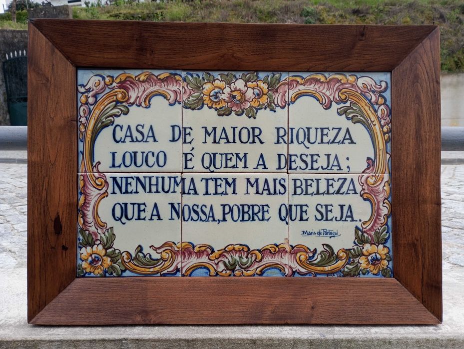 Antigo quadro de azulejos de Maria de Portugal Faiança de Battistini