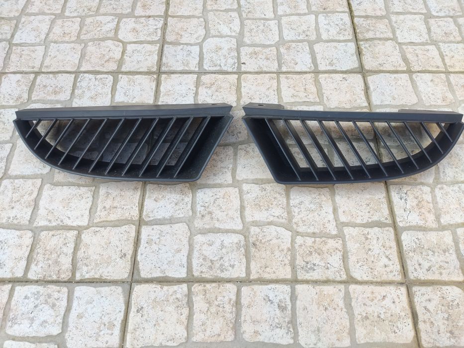 Consola grelha espelho mala plásticos vários interior Mitsubishi Colt