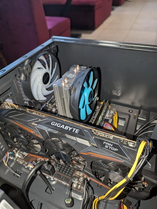Ryzen 5 | GTX 1070 | 16 RAM | SSD 240Gb + HDD 1TB