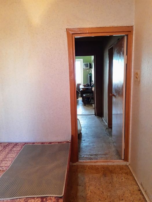 Продам 3 комн. квартиру в Центральной части Левого берега 1 мкр.