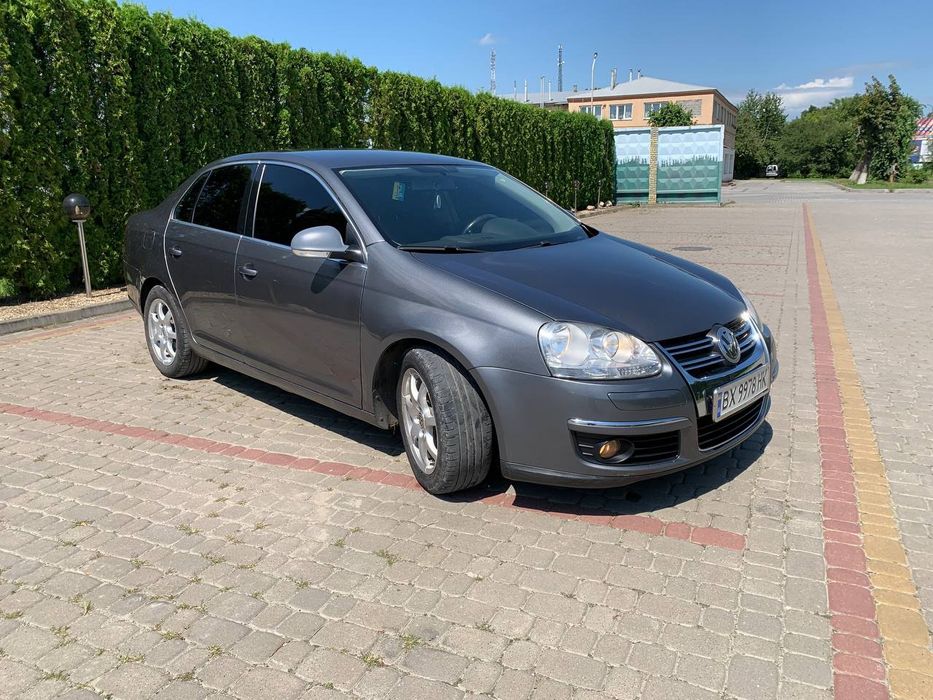 WV Jetta 2.0 fsi