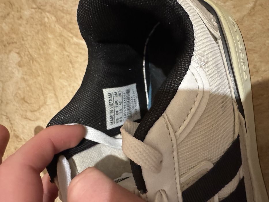 Красовки Adidas Forum Low. Стан 9/10 оригинал торг имеется