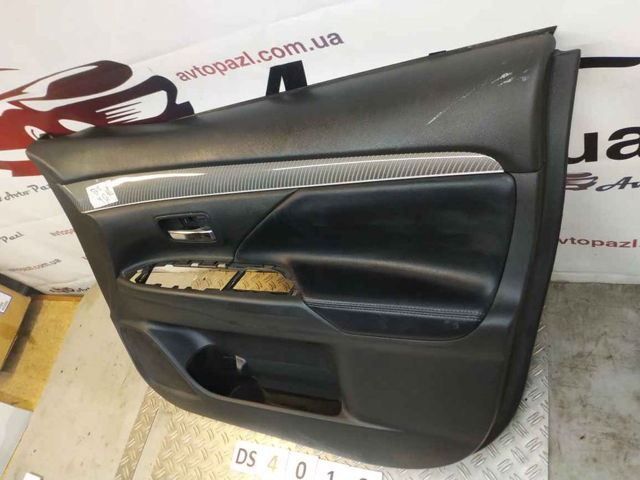 Mitsubishi Outlander 20- карта дверей перед R DS4018 7221D638XA