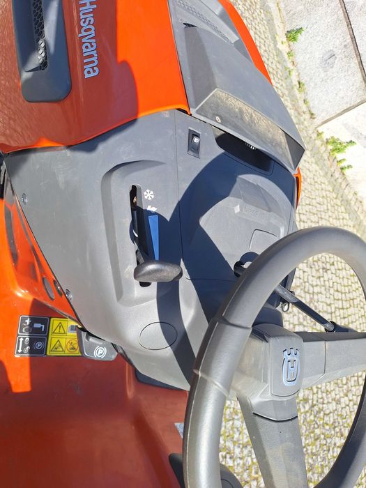 Corta relva husqvarna tc 142