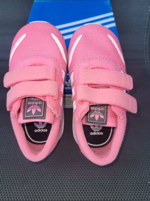 Buty adidas siateczkowe. Model los Angeles