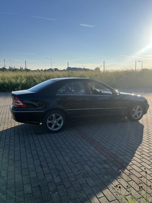 Mercedes-Benz w203 polift