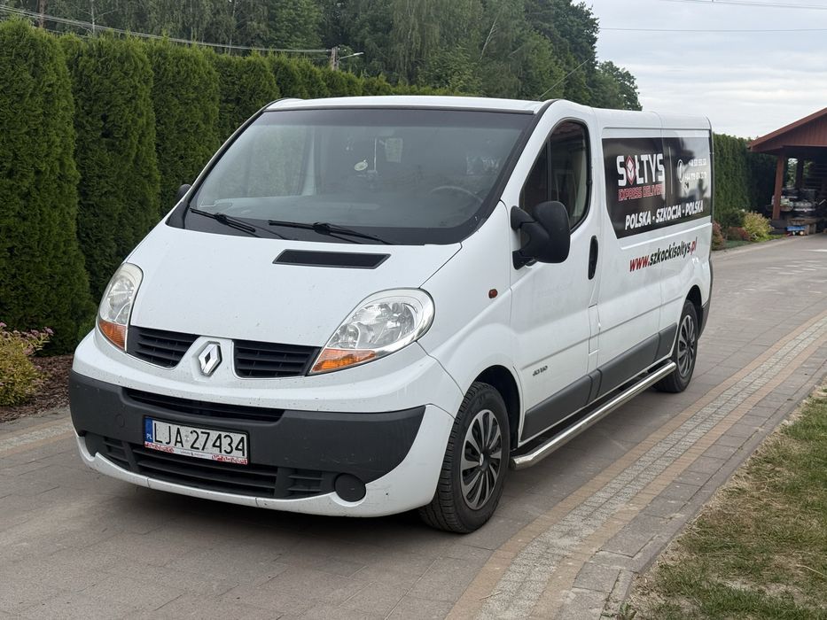 Renault trafic long 2.5 dci z hakiem