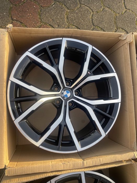 Felgi Bmw 5 M-Pakiet 19 cali g30 Lift styling 845 idealne oryginał