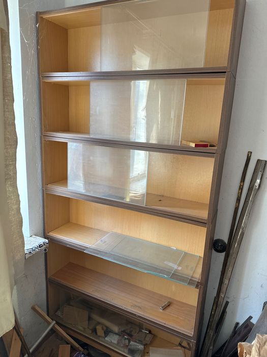 Книжні полки продам 10 штук