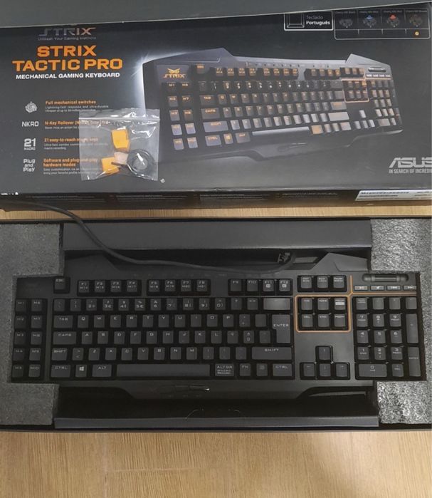 Teclado Gaming Asus