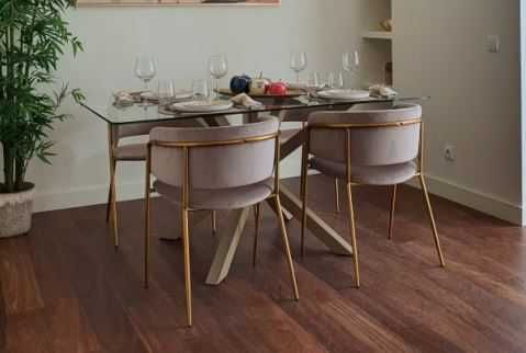 Mesa de jantar de Vidro 160 x 90 Nova e embalada