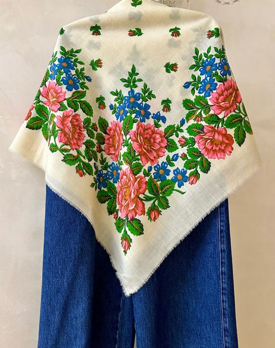 Шерстяной платок хустка українська в рожеві квіти вовна велика вінтаж