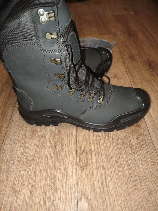 Берци зимові, нові.
