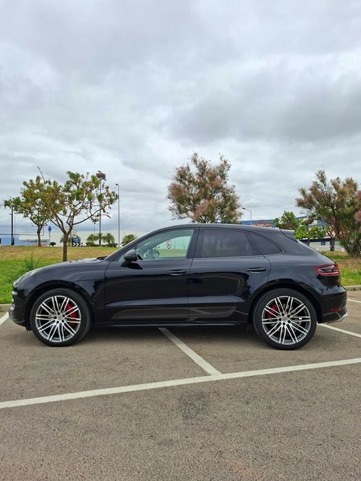Porsche Macan Turbo