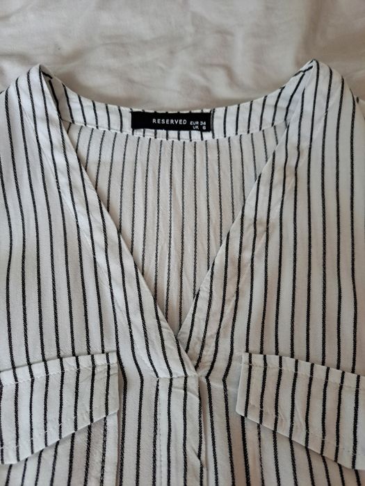 Bluzka 34 Reserved biała w Szare paseczki