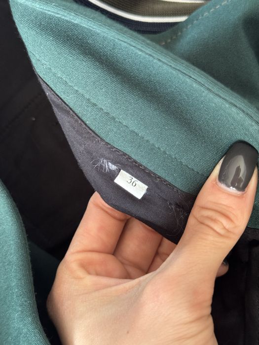 Брюки з боковими смужками sandro