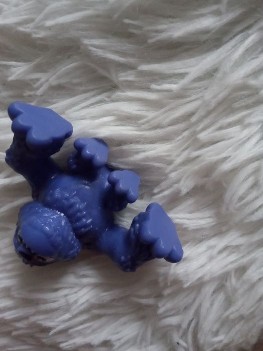 Figurka potworek monster