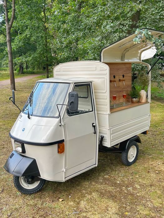 "La Bollicina" Prosecco van Piaggio Ape - Mobilny Bar na Imprezy