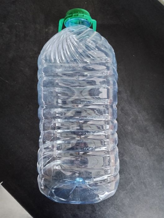 Пет пляшка .опт .роздріб.виробництво