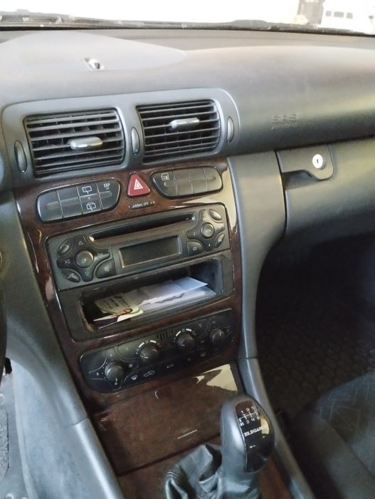 Vendo carrinha Mercedes c220cdi