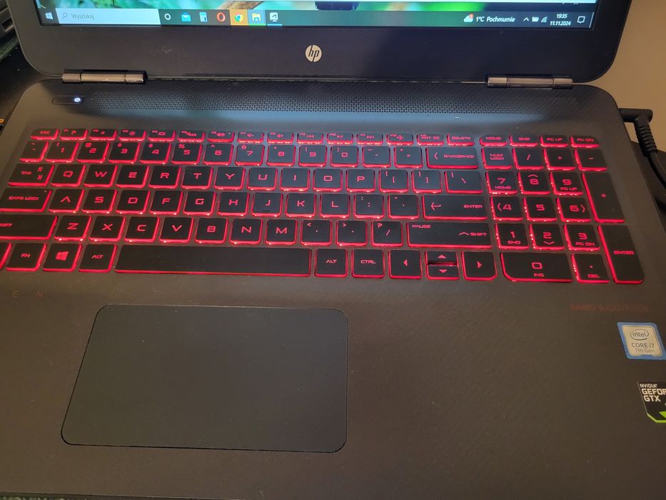 Laptop gamingowy HP OMEN 15T-AX200