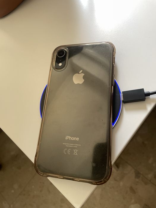 i PHONE XR - 64 GB - bateria 77% - Tudo Ok - Bom Estado Geral