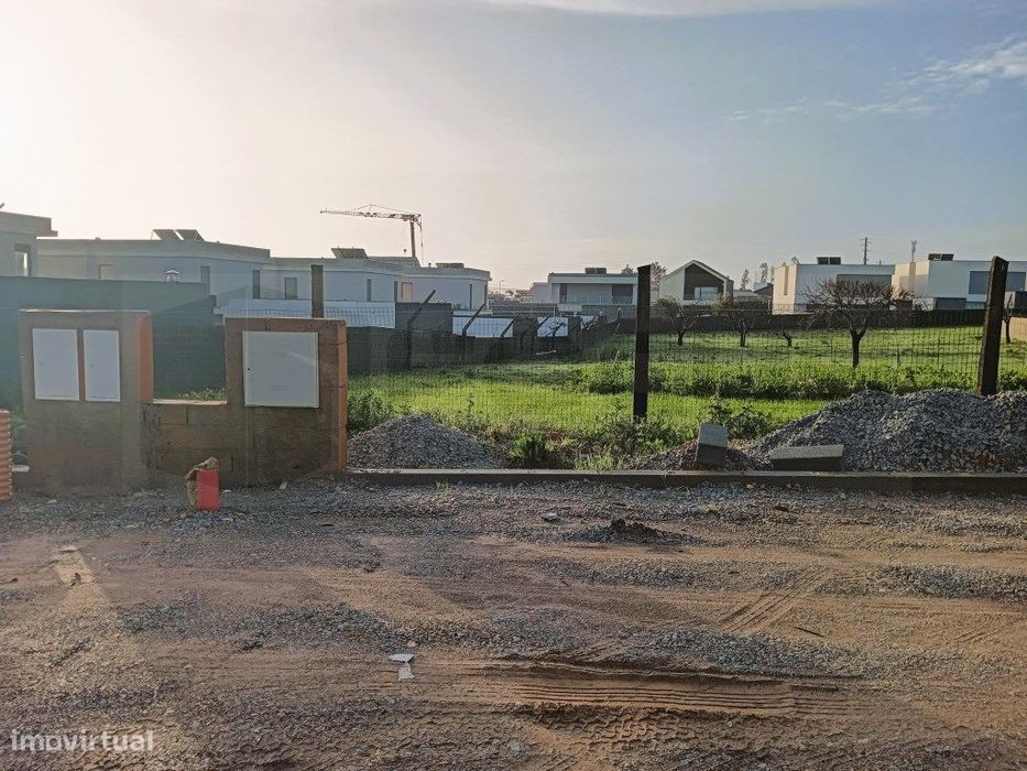 Lote de terreno em Albergaria-a-Velha
