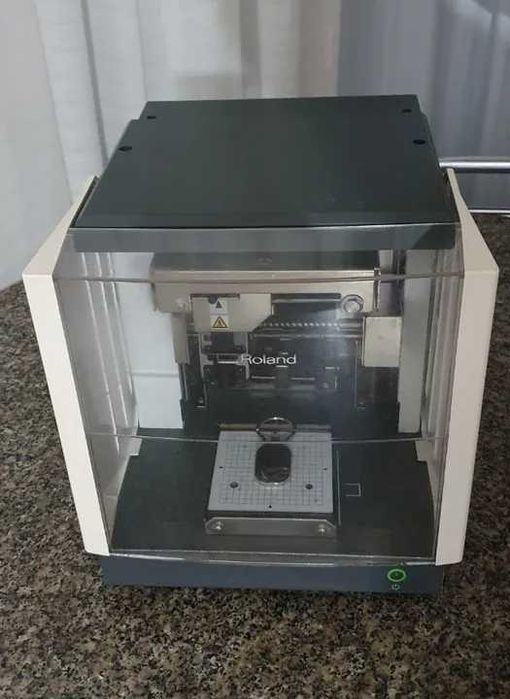 Grawerka Ploter grawerujący Roland METAZA MPX-90 do grawerowania