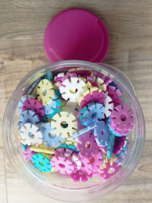 Klocki plastikowe edukacyjne Stecki Girls