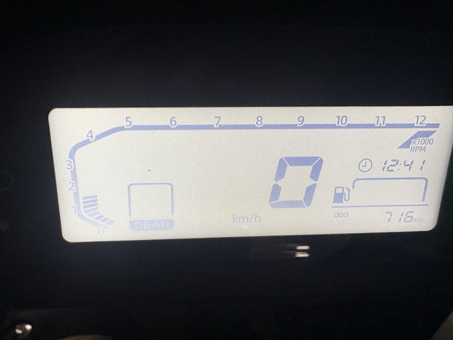 Benelli BKX 125 — PRATICAMENTE NOVA — 716 KM