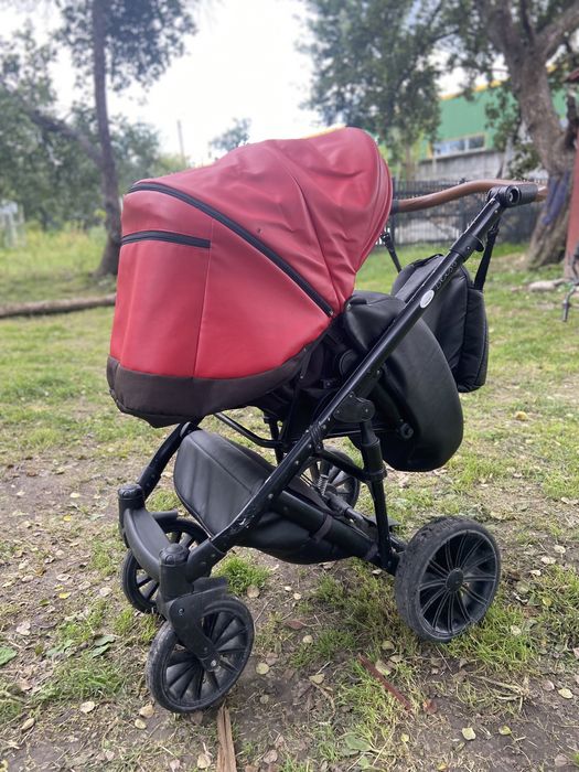 Дитяча коляска 2 в 1 з екошкіри
