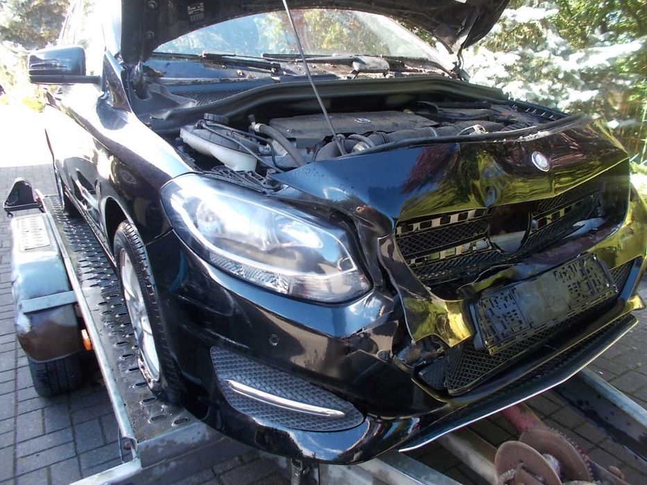 Mercedes B 180 1,6 Benzyna 7G-Tronic Po Liftingu