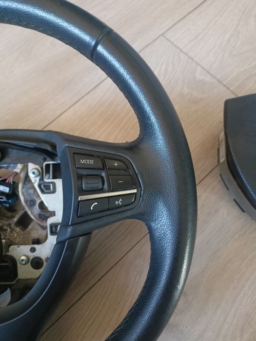 Kierownica z poduszką powietrzną BMW F10 F11
