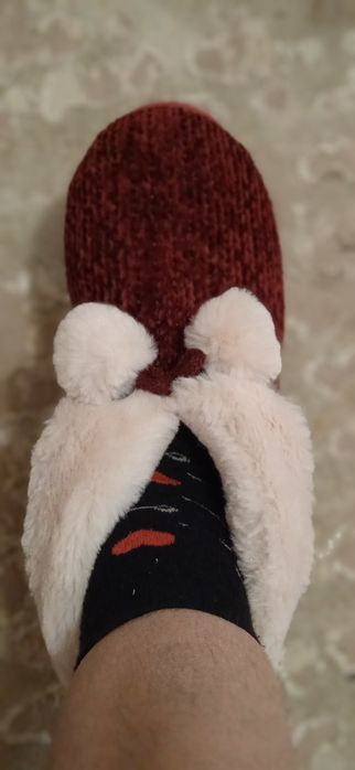 Продам тапки на меху.