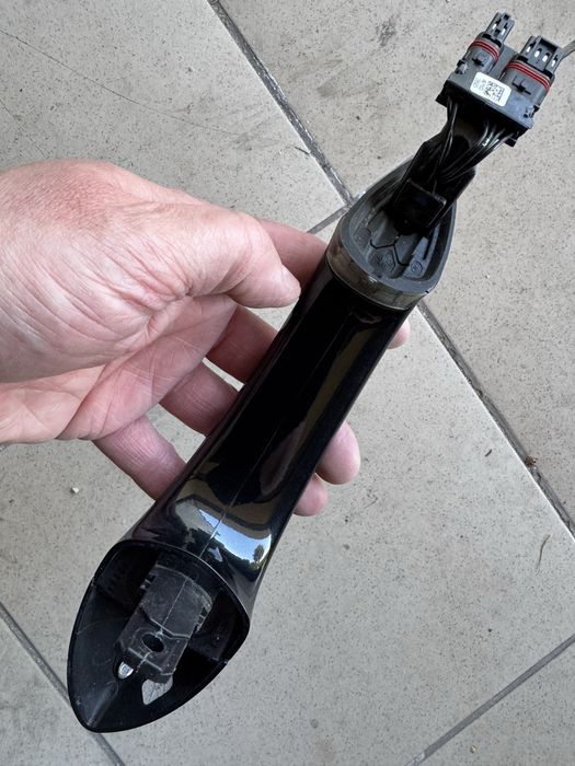 BMW seria 5  F10  klamka drzwi
