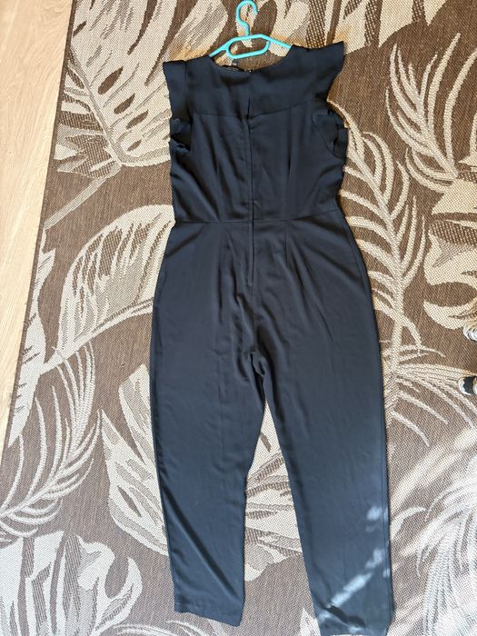 Kombinezon Dorothy Perkins 42 czarny jumpsuit kwiatki haft elegancki
