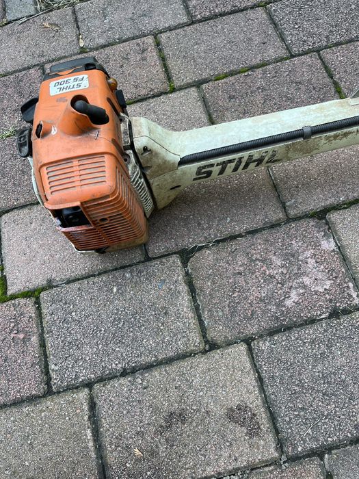 Продам кущорізSTIHL FS300