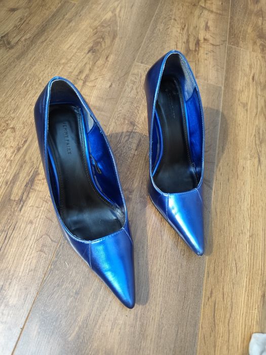 Buty na obcasie metaliczny kolor