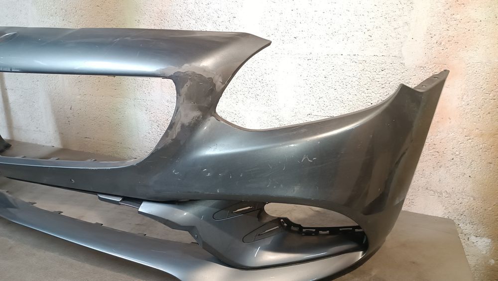 Vendo parachoque de frente Mercedes Benz  SLC(R172) AMG ano 2016/19