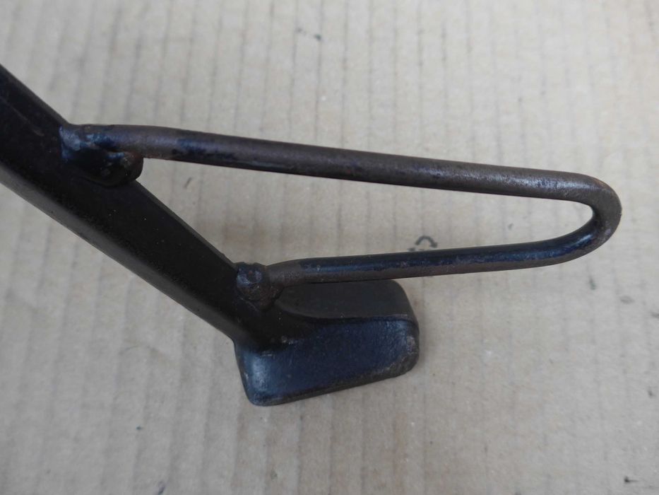 Honda NT 650 Deauville STOPKA centralna i boczna